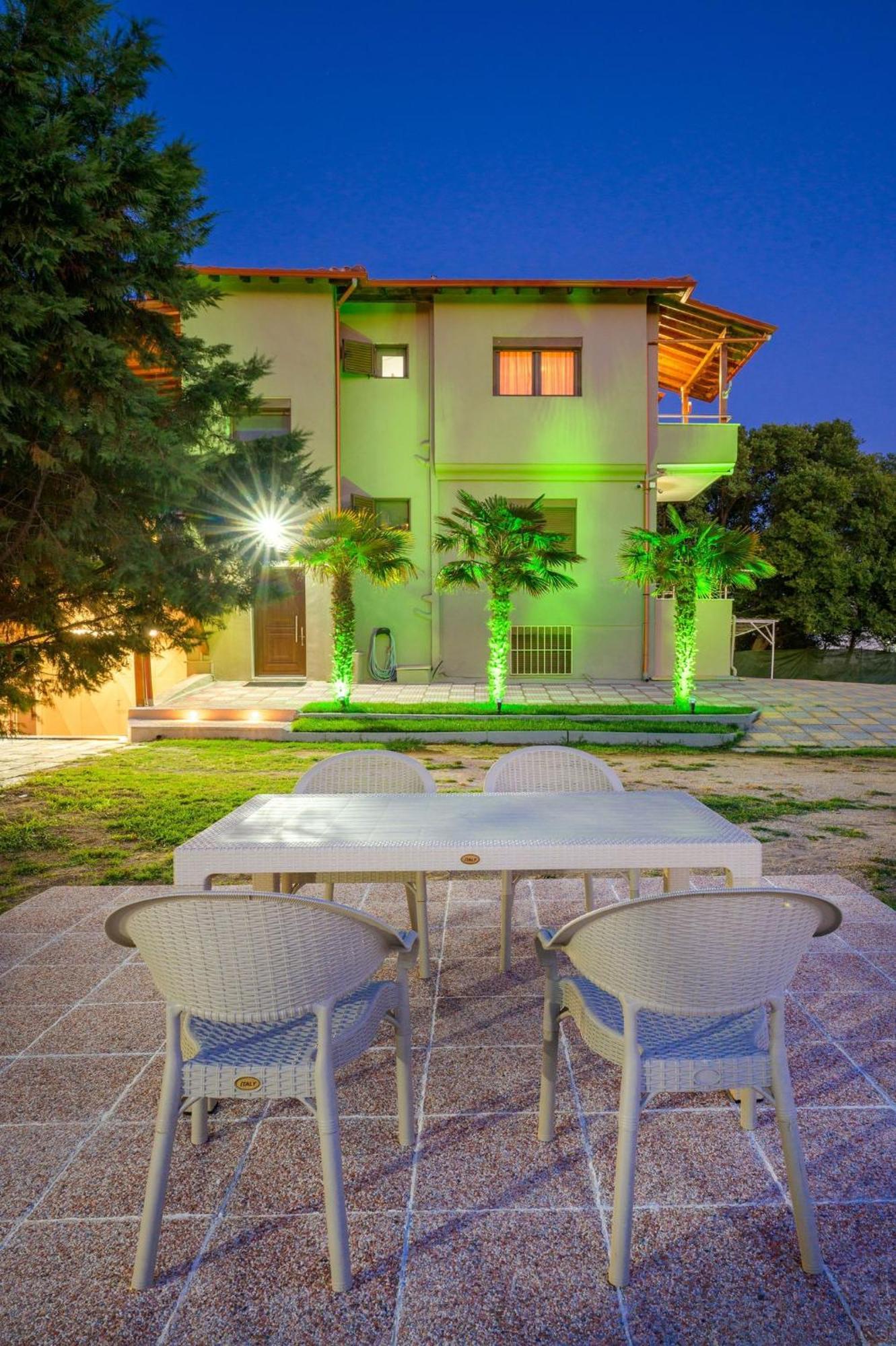 Tasos Apartment *